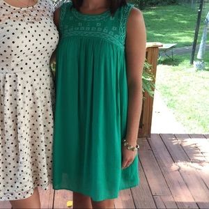 Kelly green high neck dress. Size small
